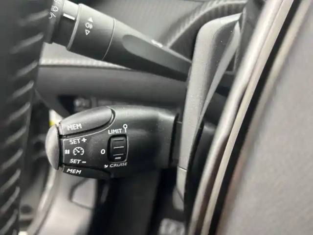Peugeot 2008 puretech 100 s&amp;s bvm6 — photo 82