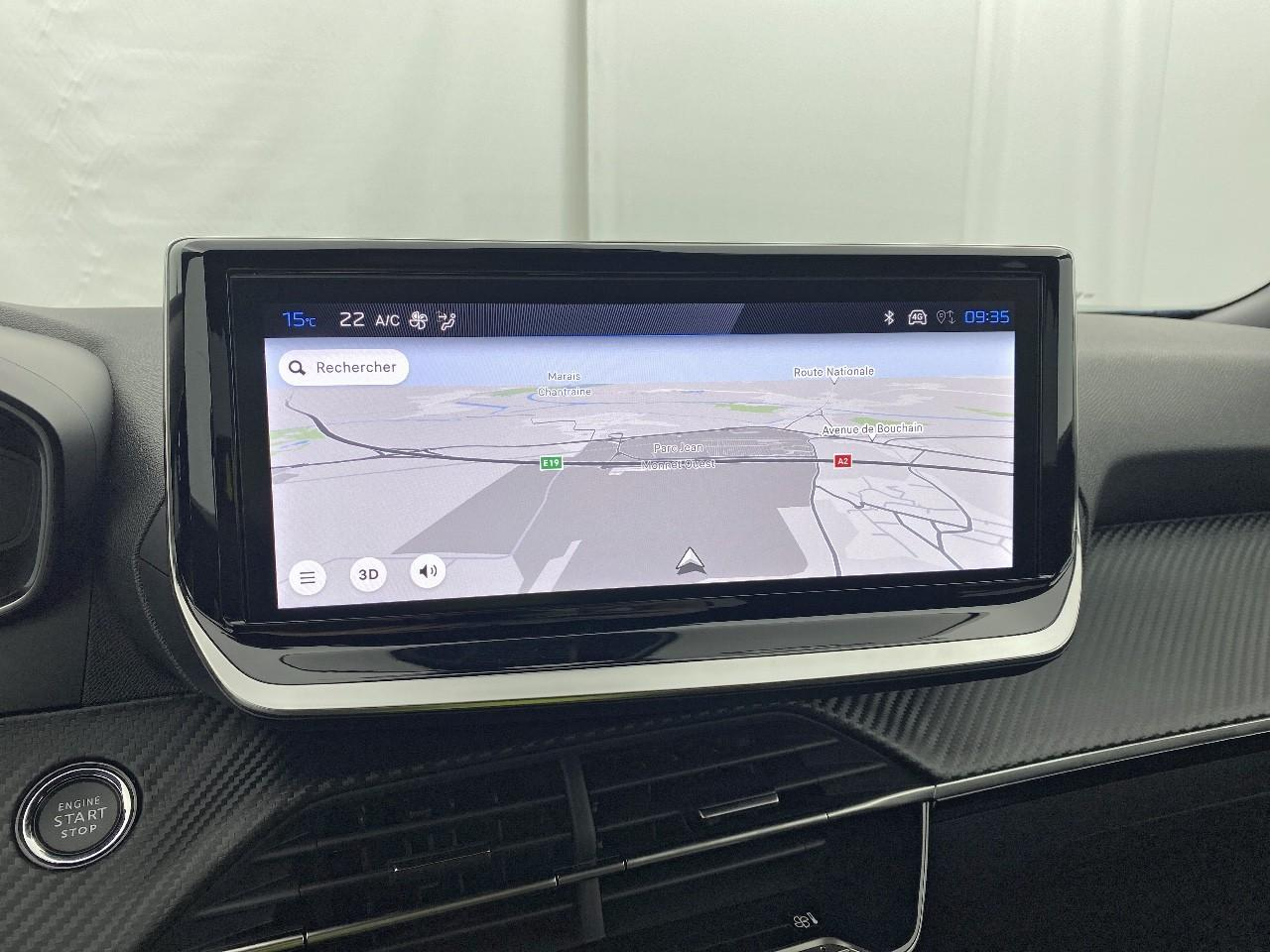 Peugeot 2008 hybrid 145 ch e-dcs6 allure — photo 14
