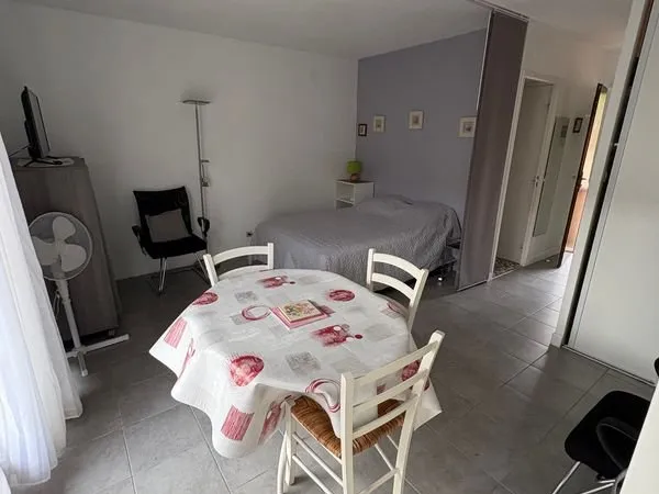 A 200m des thermes beaulieu apt meuble rdc 1 piece 27m² terrasse