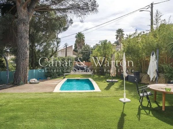 Villa 5 pièces 160 m²