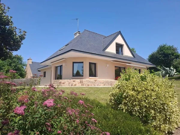Maison 6 pièces 153 m²