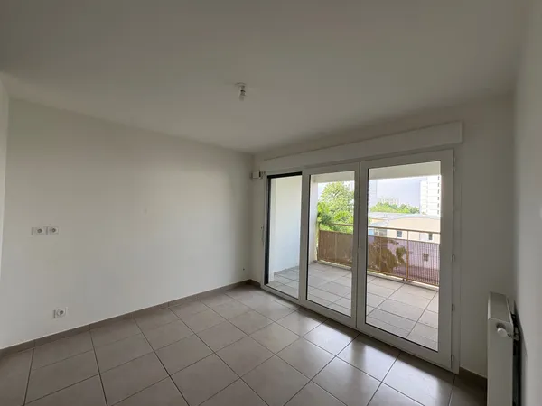 APPARTEMENT ST PRIEST - 2 pièce(s) - 38.32 m2