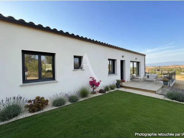 Maison de plain-pied 5 pièces 104 m²