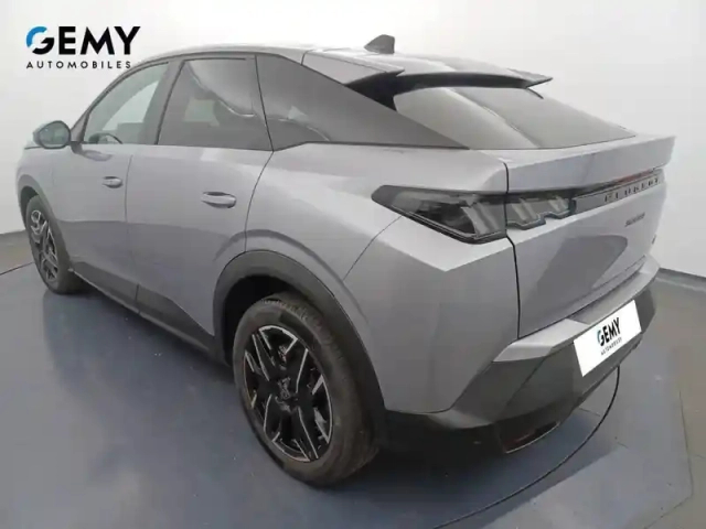 Peugeot 3008 hybrid 136 e-dcs6 — photo 18