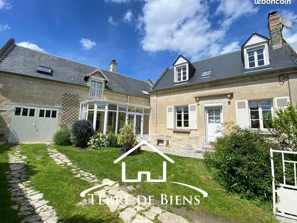 Propriété 7 pièces 143 m²