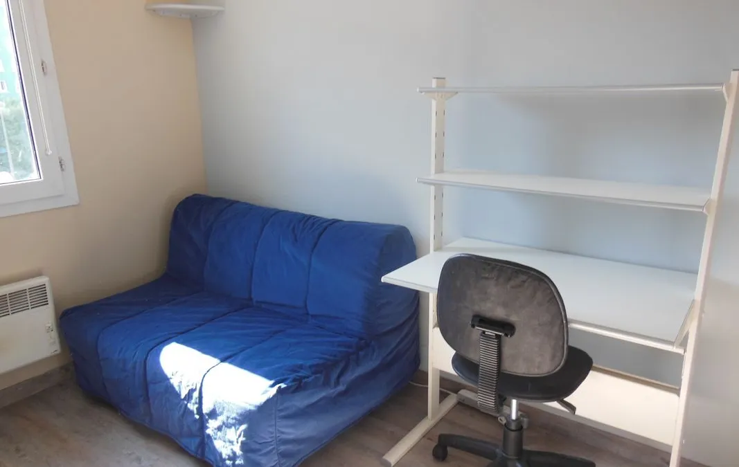Photo 3
