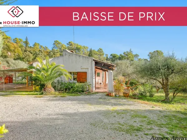 Méounes-les-Montrieux - Villa de plain-pied - 3 chambres - Terrain plat de 1 580 m² - Piscine et ten