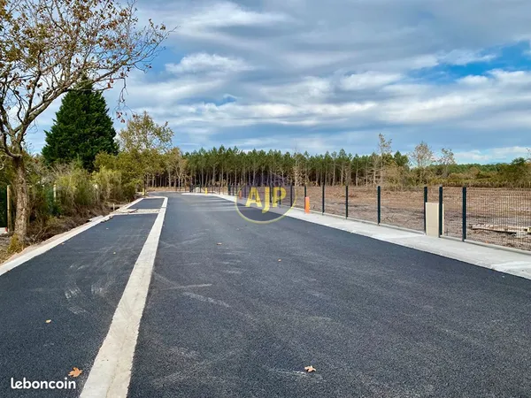 Terrain 628 m² HOURTIN