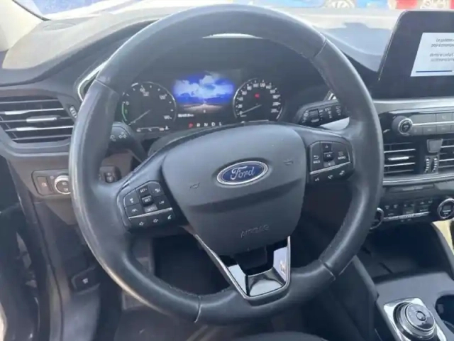 Ford Kuga 2.5 duratec 225ch powersplit phev titanium e-cvt — photo 15