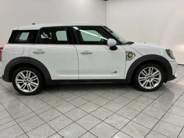 Mini Countryman cooper se 136ch + 88ch exquisite all4 bva — photo 5