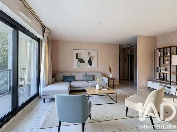 Appartement 4 pièces 90 m²