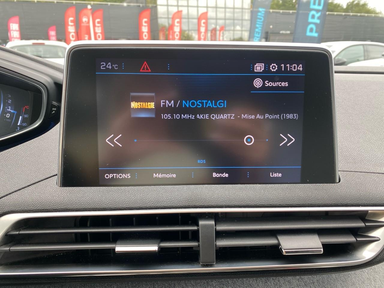 Peugeot 3008 1.2 puretech 130ch allure s&s eat6 — photo 16