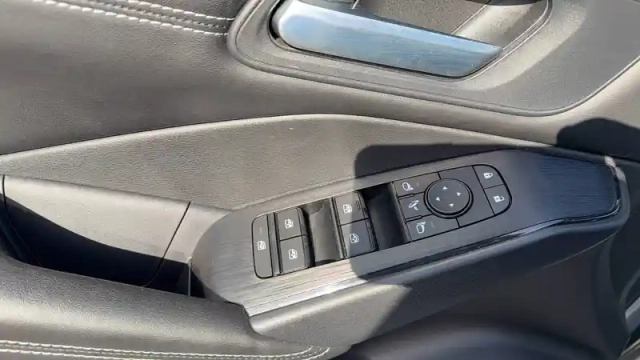 Nissan Qashqai mild hybrid 158 ch xtronic — photo 22