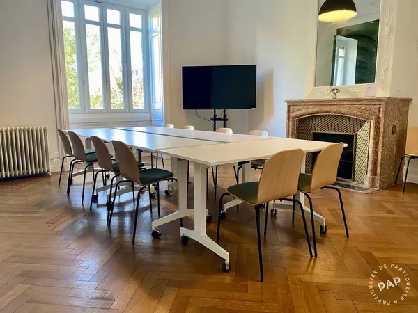 Bureau 45 m²