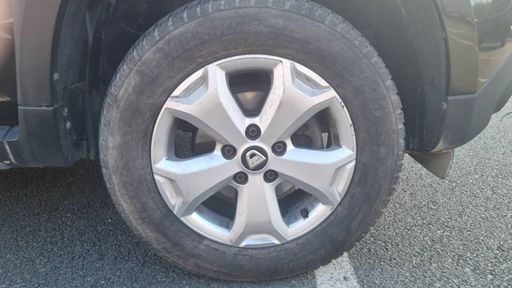 Dacia Duster 1.0 TCe 100 4x2 - Access – 2020 – 97200 km – Essence – Boîte Manuelle — photo 12
