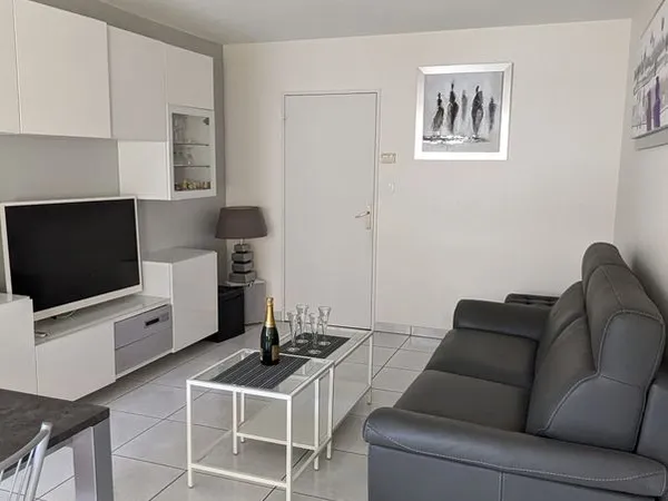 Appartement Type 3 avec terrasse et parking