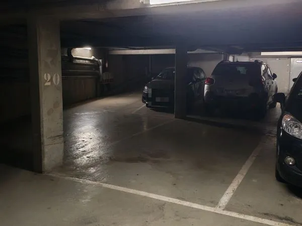 Parking couvert