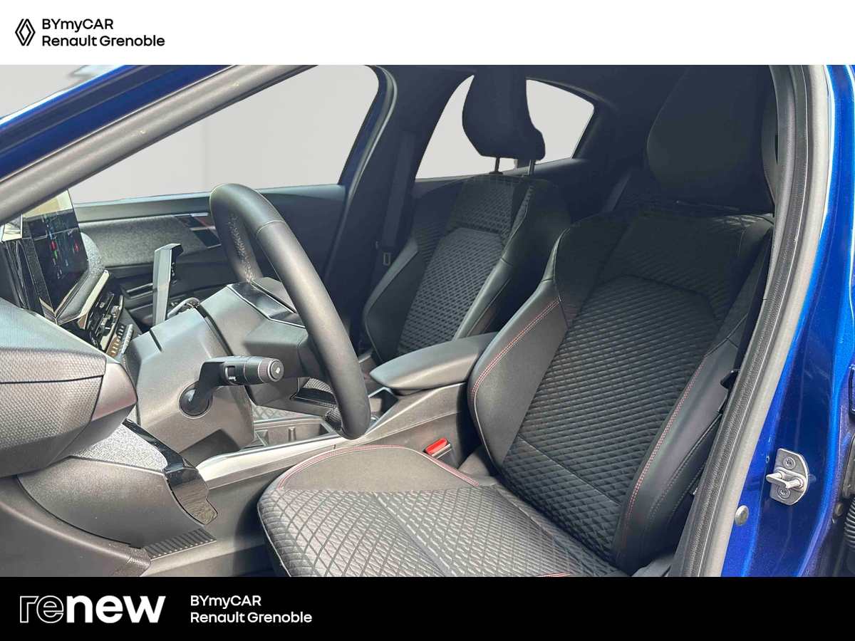 Renault Clio E-Tech full hybrid 160 ch — photo 11