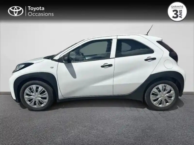 Toyota Aygo X 1.0 vvt-i 72ch active business my23 — photo 3