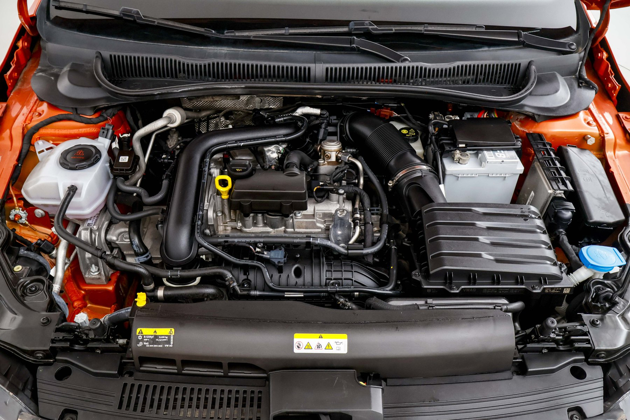 Volkswagen Polo — photo 32