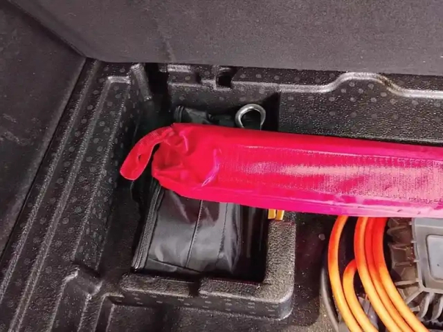 Citroën C5 x hybride rechargeable 225 s&amp;s e-eat8 — photo 17