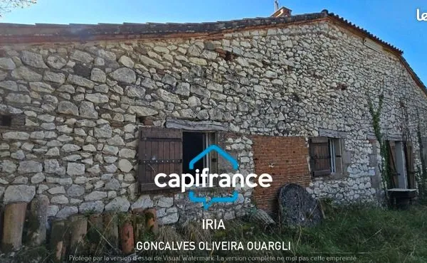 Local industriel 250 m²