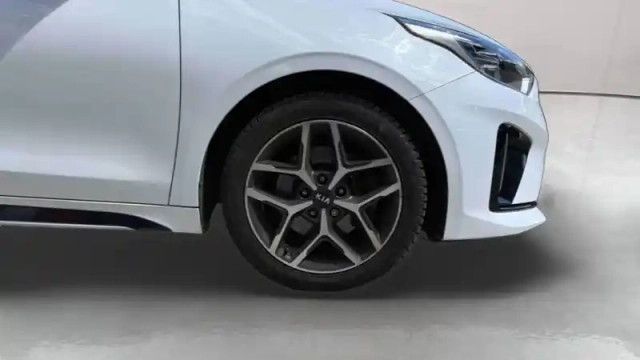 Kia Ceed pro 1.0 t-gdi 120 ch isg bvm6 — photo 11