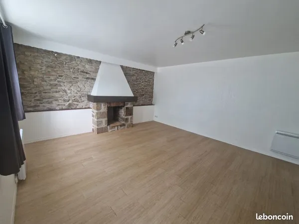 Charmant appartement T3 de rez-de-chaussée au coeur de Portsall