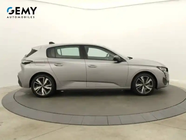 Peugeot 308 phev 180 e-eat8 — photo 4