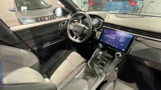 Lynk&Amp;Co 01 1.5 phev 261 ch dcth7 — photo 28
