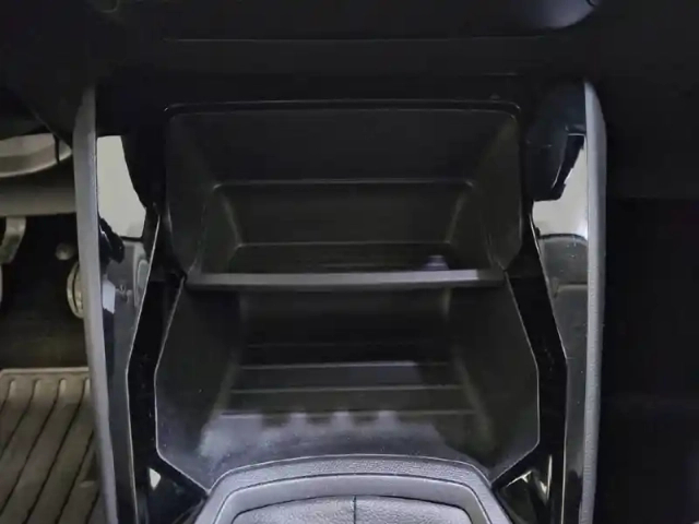 Peugeot 208 puretech 75 s&amp;s bvm5 — photo 73