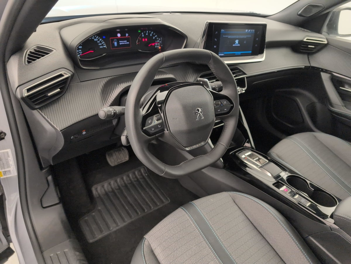Peugeot 2008 — photo 15
