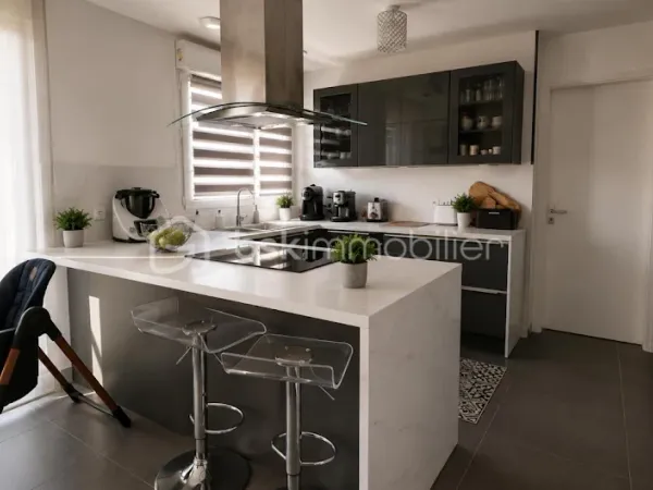 Maison 6 pièces 135 m²