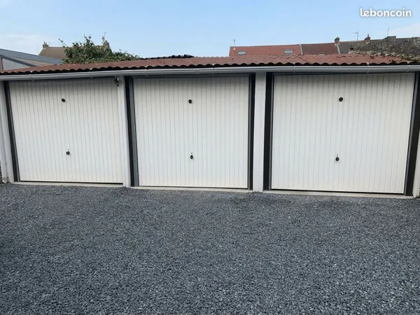Garage à louer