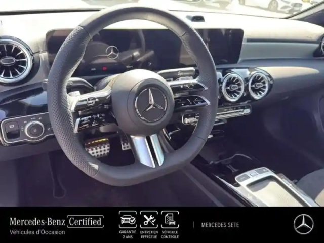 Mercedes Classe A 180 d 116ch amg exclusive design 8g-dct — photo 10