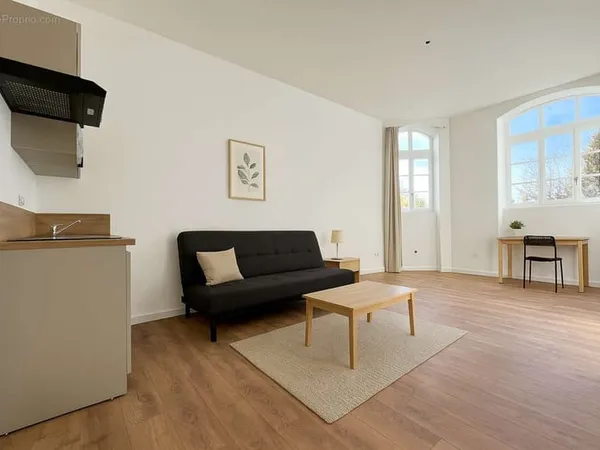 Studio renove neuf 34m2 centre ville