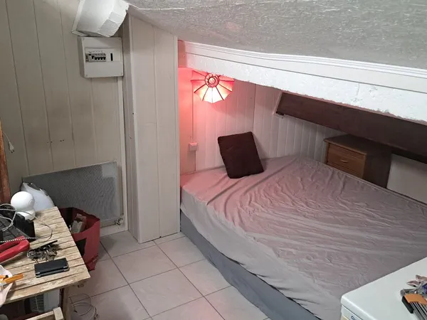 Beau studio meublé de 14 m2