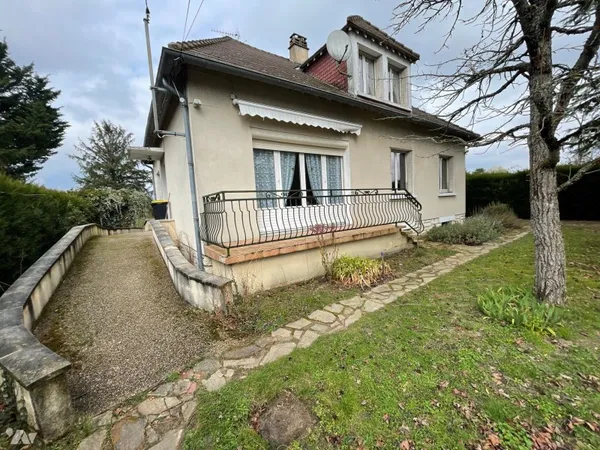 Maison 8 pièces 132 m²
