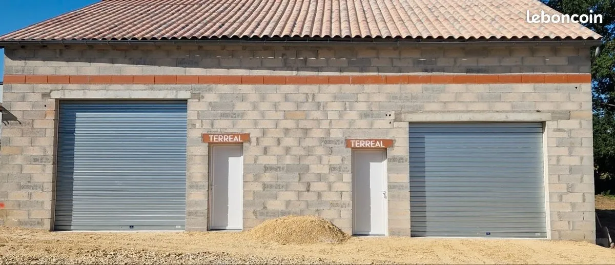 Photo 1