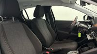 Peugeot 208 1.2 Hybrid 110ch Style e-DCS6 — photo 15