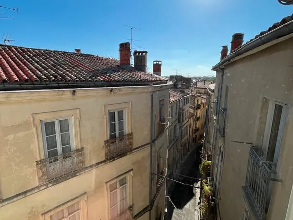 T2 de caractère à rénover - Montpellier Écusson - 37 m²