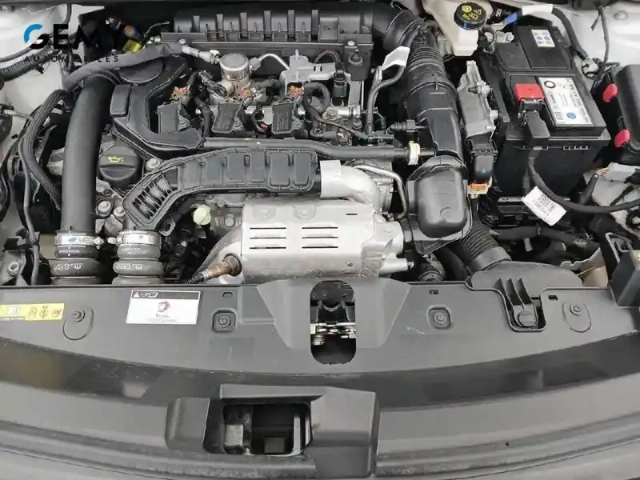 Peugeot 2008 puretech 130 s&amp;s eat8 — photo 70
