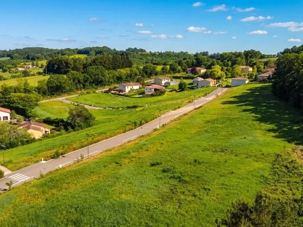Terrain à bâtir Vente Puymirol  1111m² 64490€