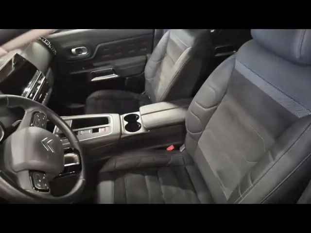 Citroën C5 Aircross hybrid 225ch shine pack e-eat8 — photo 11