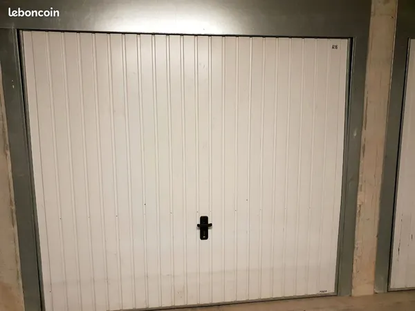 Vente garage sécurisé urgent