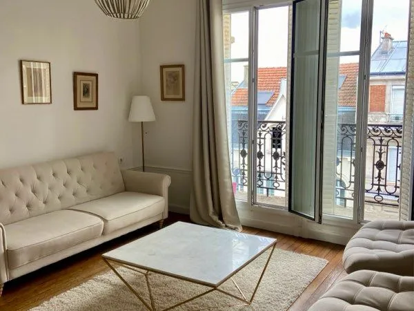 Location T4 - 93m2 - Reims hypercentre
