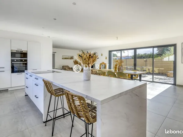 Maison 5 pièces 150 m²