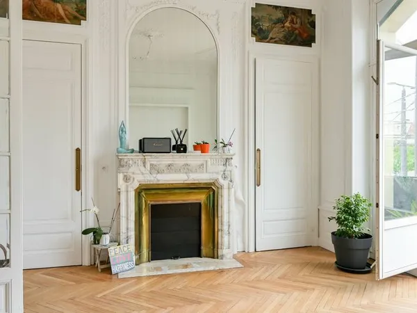 Appartement 6 pièces 148 m²