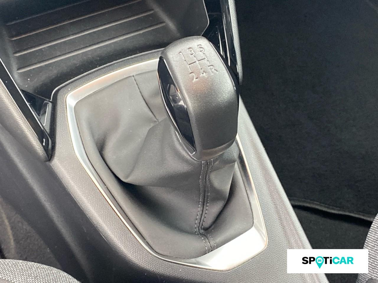 Peugeot 208 1.2 puretech 75ch s&s active pack — photo 14