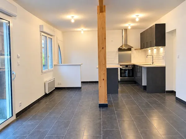 Maison T4 à Dollon, en sortie de village, au calme